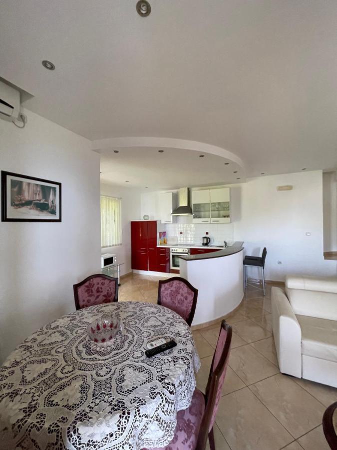 Apartments Rozela Ülgün Dış mekan fotoğraf
